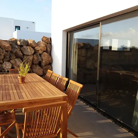 Nyaraló Y Estudios Art Lab Fuerteventura Lajares