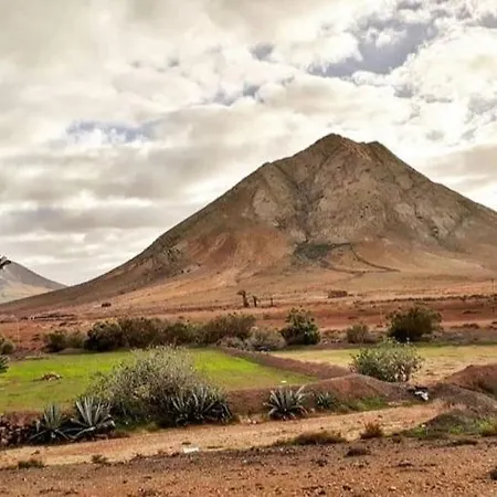 Y Estudios Art Lab Fuerteventura Nyaraló